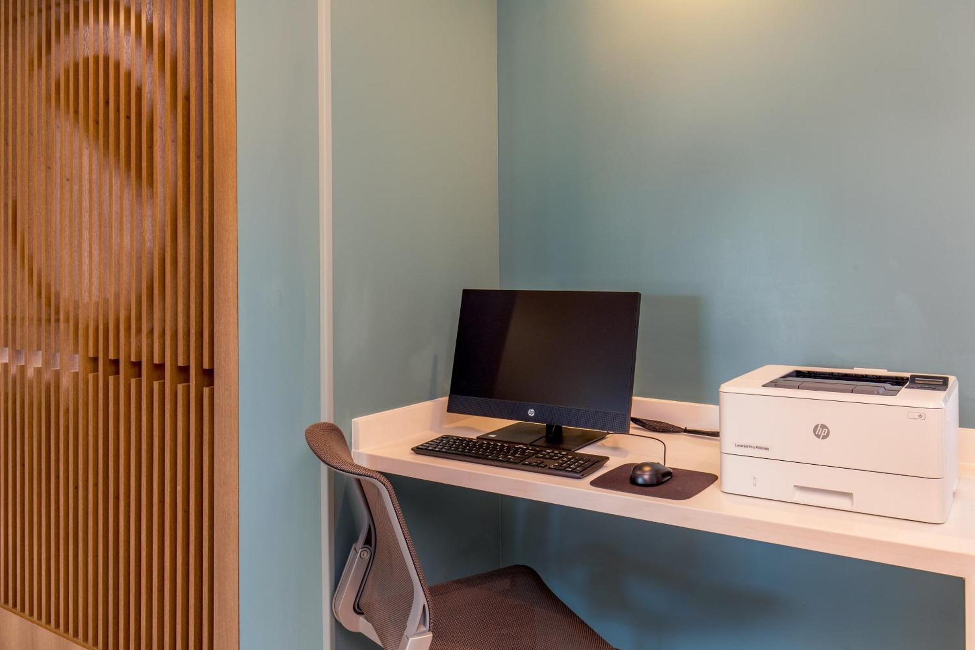 Hotel Element Chelmsford Esterno foto